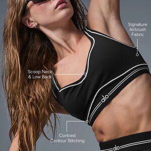 Alo Airbrush Heart Throb Sports Bra